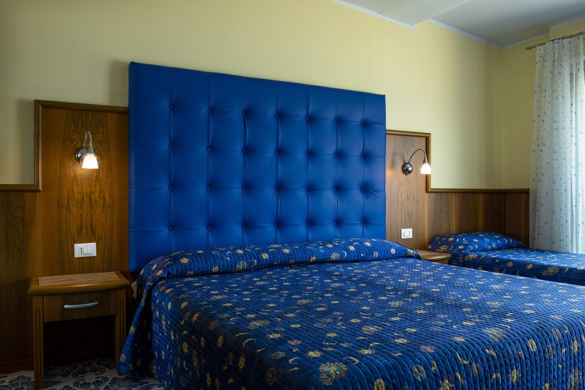 Hotel Panoramic جيارديني ناكسوس المظهر الخارجي الصورة